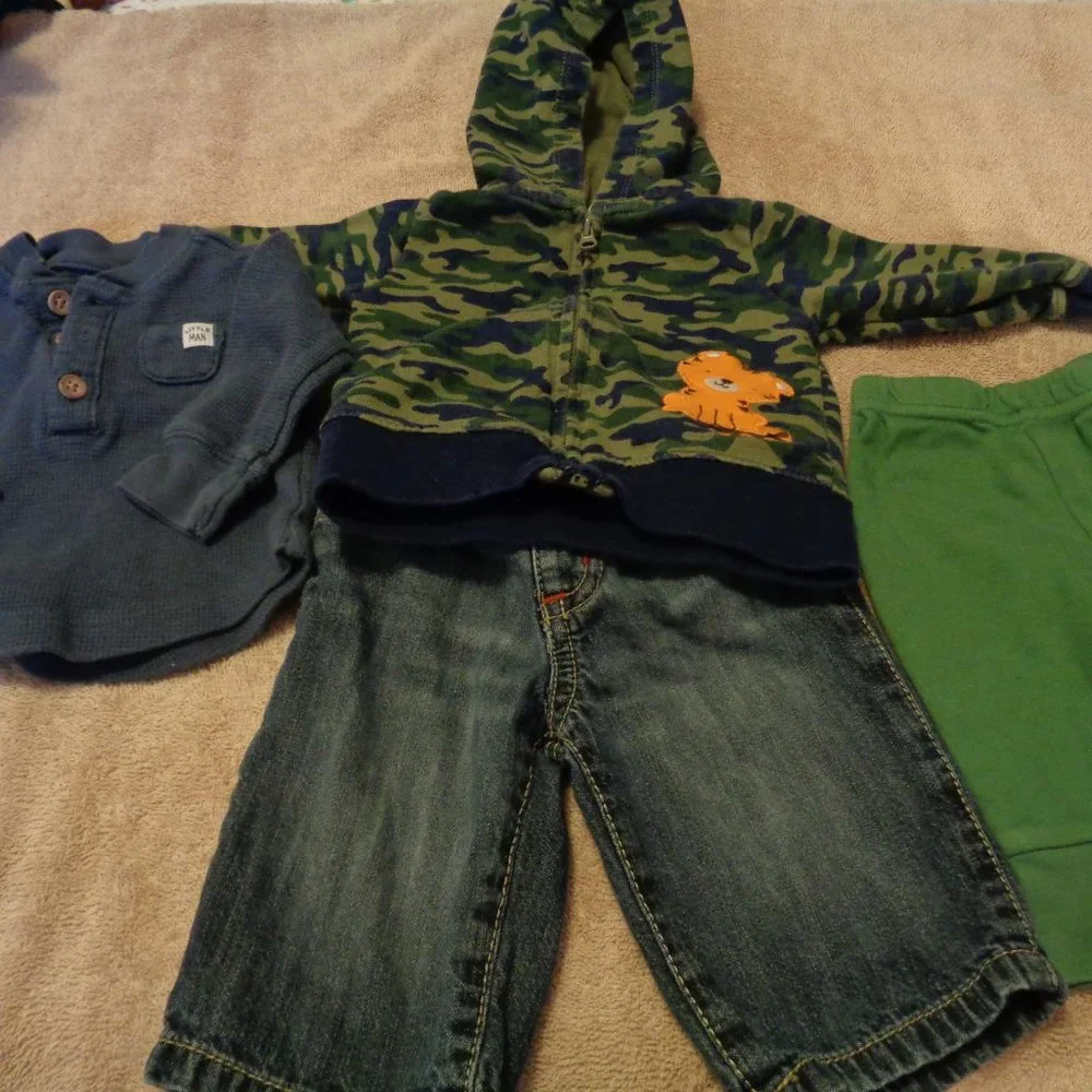 BOYS BABY BUNDLE OF 4, A CAMOFLAUGE HOODIE